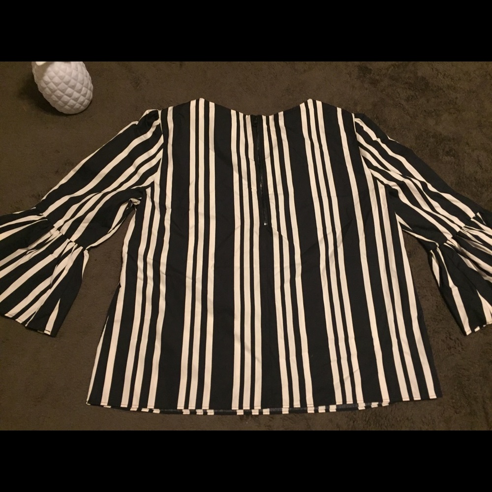 Alice & Olivia blouse - Picture 8 of 8